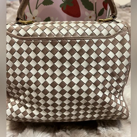 Vintage Bally Leather Kelly bag (callouts in photos) please look before purchase Bags